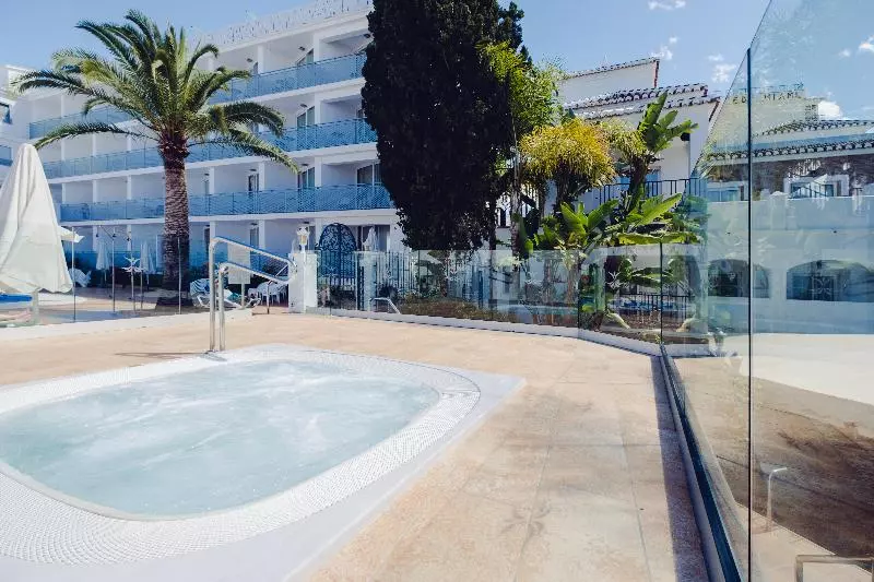 Fotos del hotel Villa Flamenca:  10