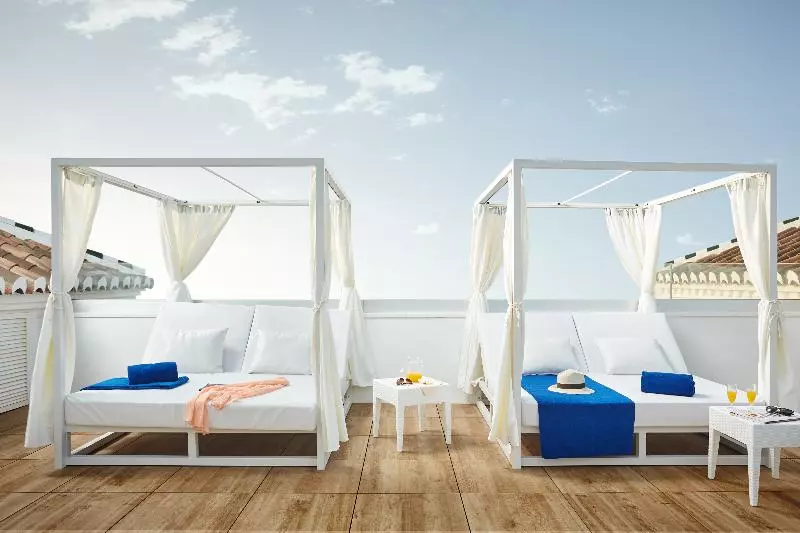 Fotos del hotel Villa Flamenca:  8