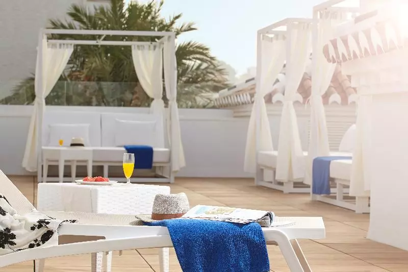 Fotos del hotel Villa Flamenca:  14