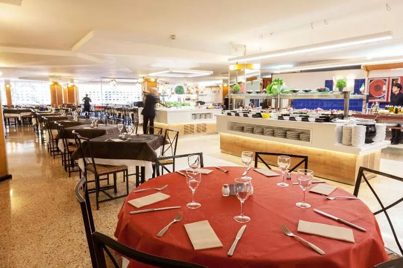 Fotos del hotel Xaine Park:  11