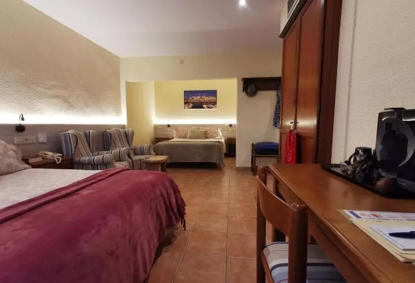 Fotos del hotel Gastronómico Sant Joan:  3