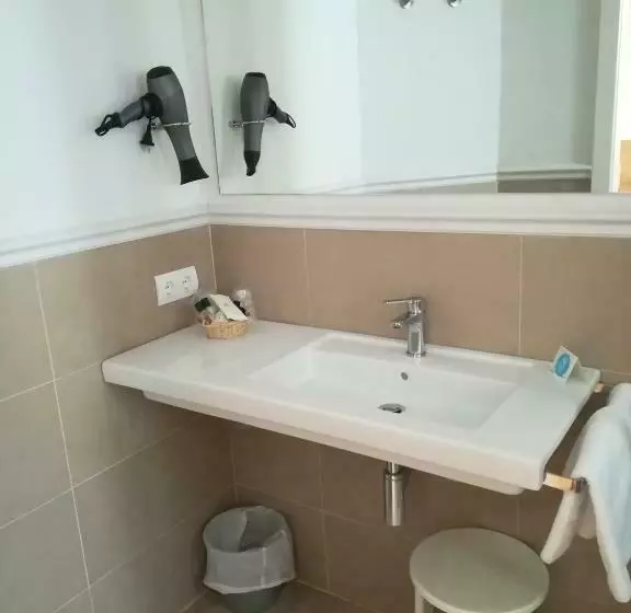 Fotos del hotel Tamariu:  12