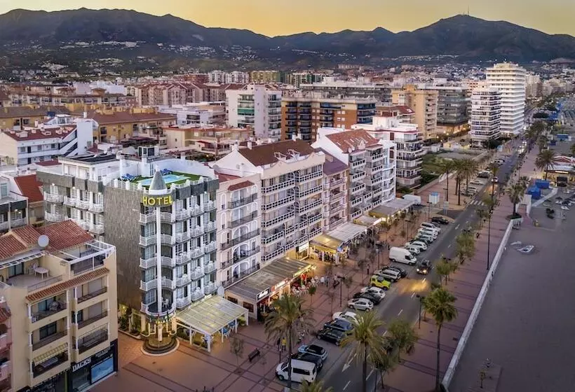 Fotos del hotel Villa De Laredo:  9