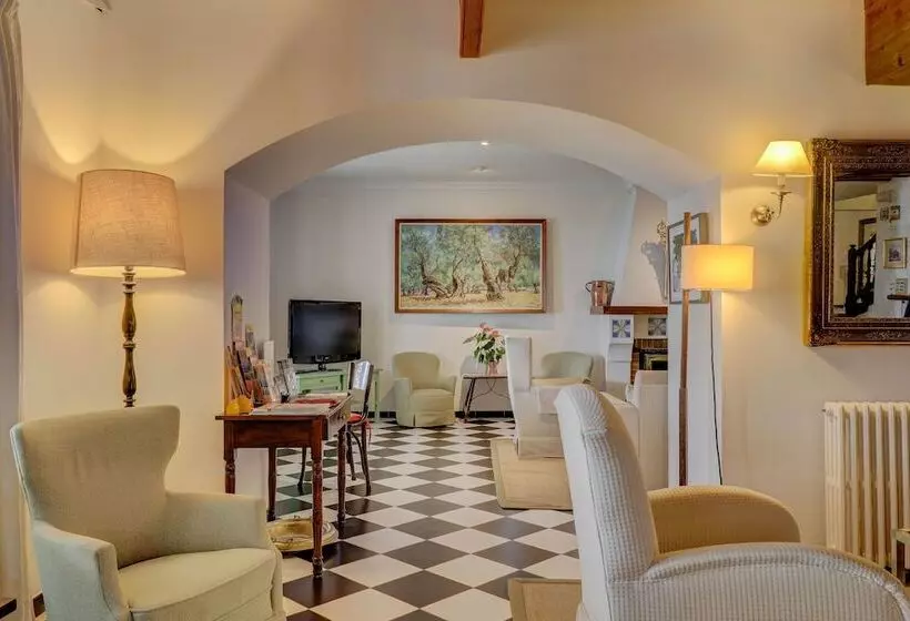 Fotos del hotel Sis Pins:  13