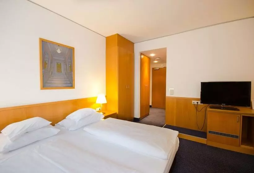 Fotos del hotel Hotel & Palais Strudlhof:  23