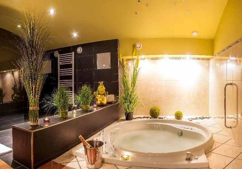 Fotos del hotel Boutique  Donauwalzer:  14