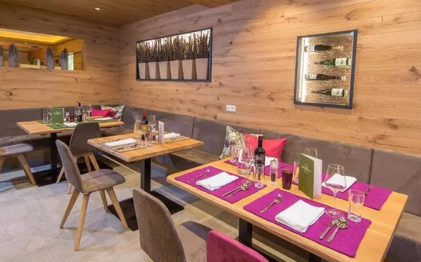 Fotos del hotel Grüner Baum:  12