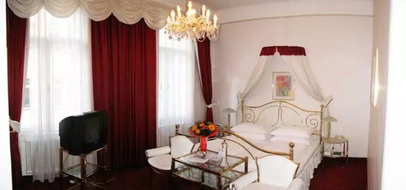 Fotos del hotel Schweizerhof:  7