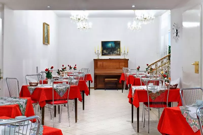 Fotos del hotel Viktoria Schönbrunn:  3