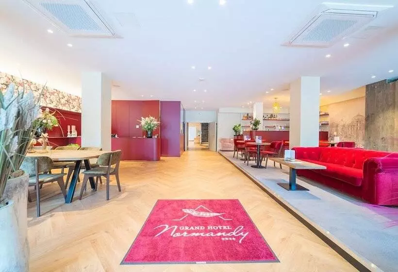 Fotos del hotel Grand Hotel Normandy:  2