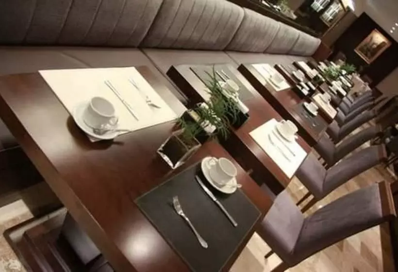 Fotos del hotel Grand King:  4