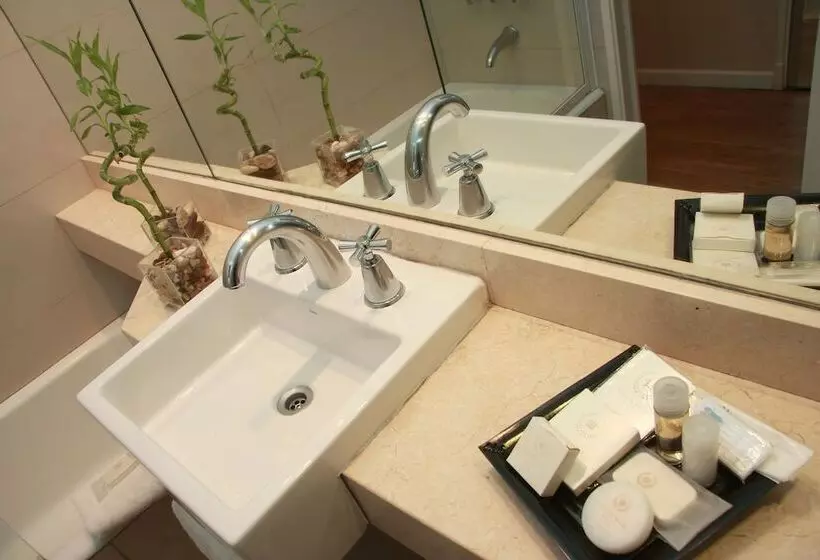 Fotos del hotel Grand King:  19