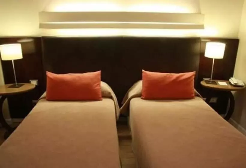 Fotos del hotel Grand King:  16