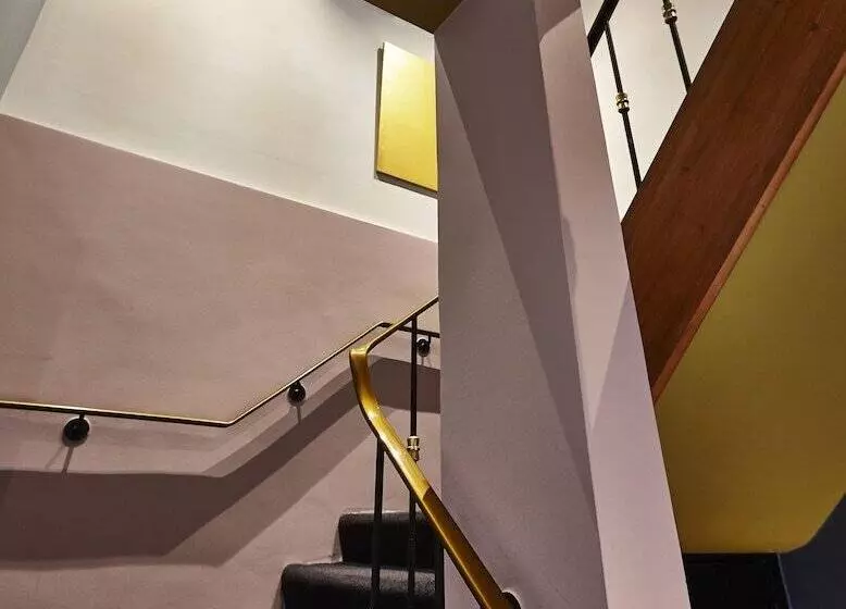 Fotos del hotel Monsieur Ernest:  2