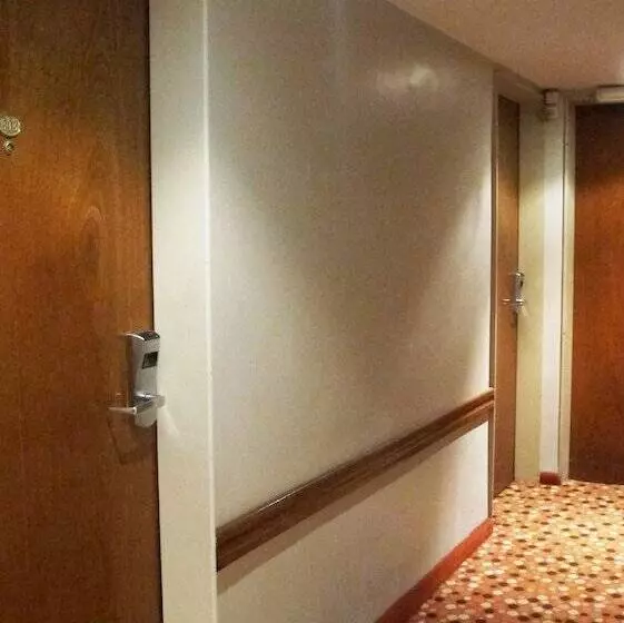 Fotos del hotel Sheltown:  24