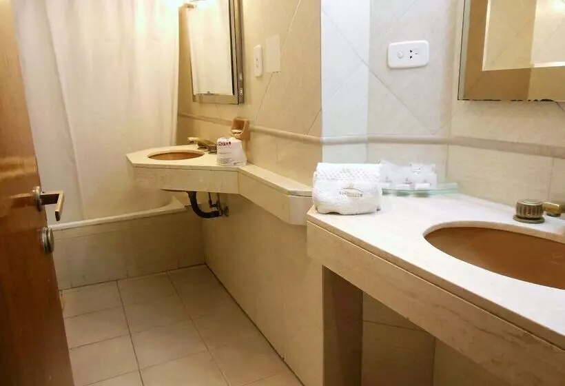 Fotos del hotel Sheltown:  6