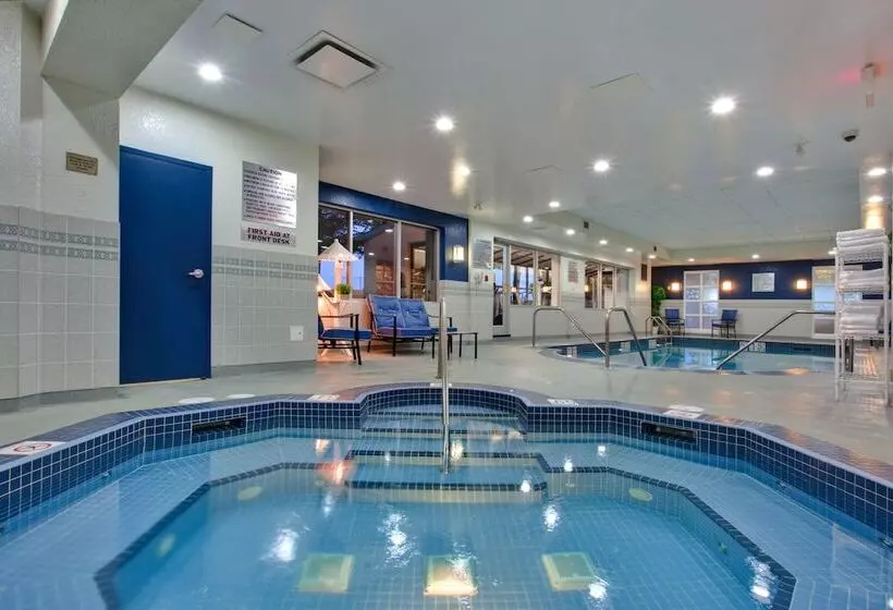 Fotos del hotel Holiday Inn Calgary Airport, An Ihg:  2