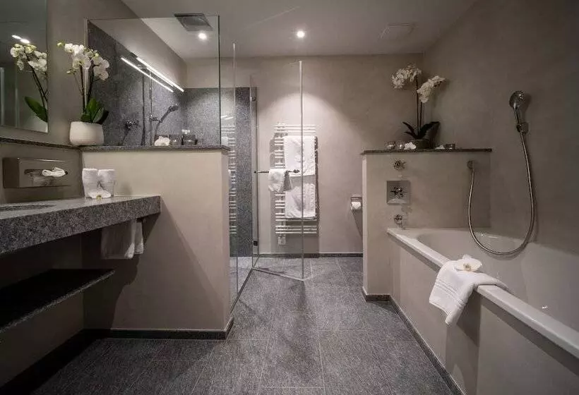 Fotos del hotel Golf- & Sporthotel Hof Maran:  7