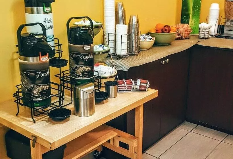 Fotos del hotel Quality Inn And Suites:  4