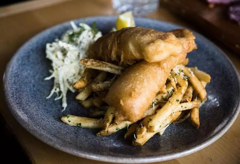 Fotos del hotel Sawridge Inn & Conference Centre Jasper:  21