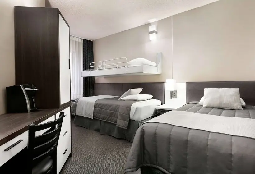 Fotos del hotel Travelodge By Wyndham Montreal Centre:  17