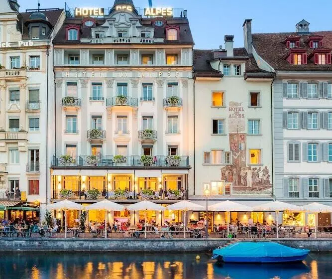 Fotos del hotel Des Alpes:  12