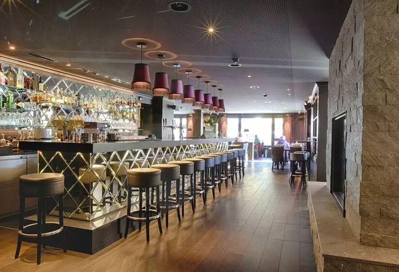 Fotos del hotel Grischa - Das Hotel Davos:  11