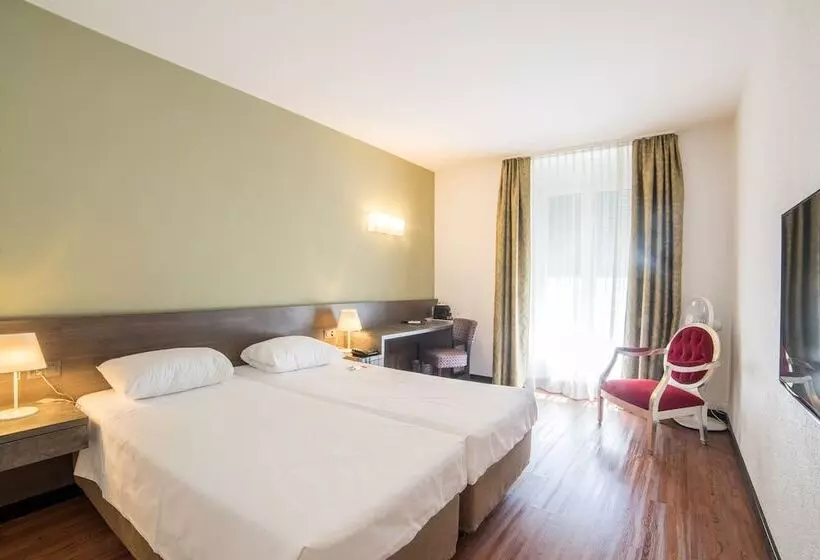 Fotos del hotel Montana:  14