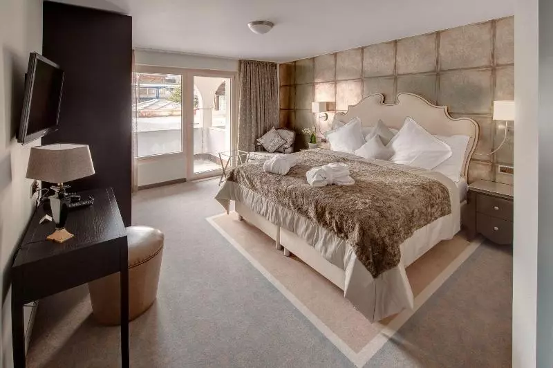 Fotos del hotel Schlosshotel Zermatt Active & Cbd Spa:  2