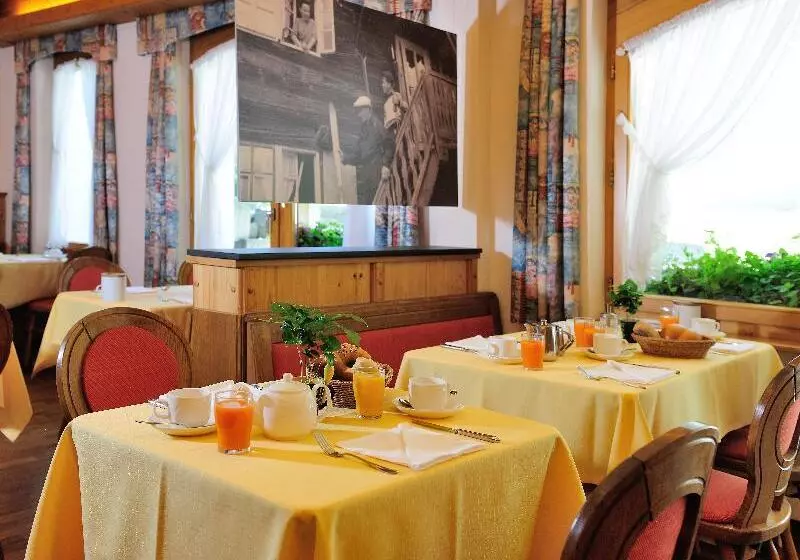 Fotos del hotel Simi:  18