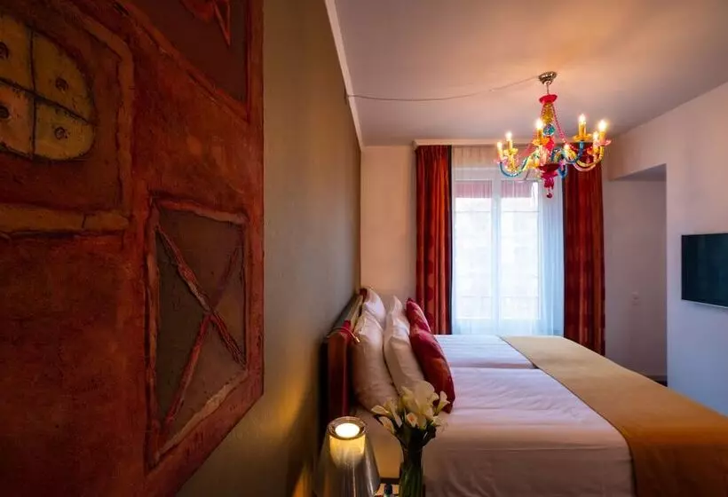 Fotos del hotel The Ambassador:  14