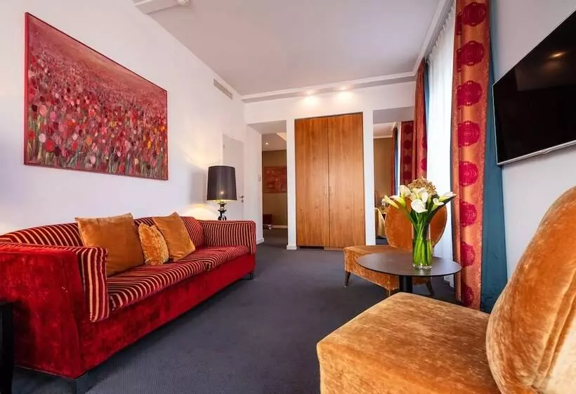 Fotos del hotel The Ambassador:  23