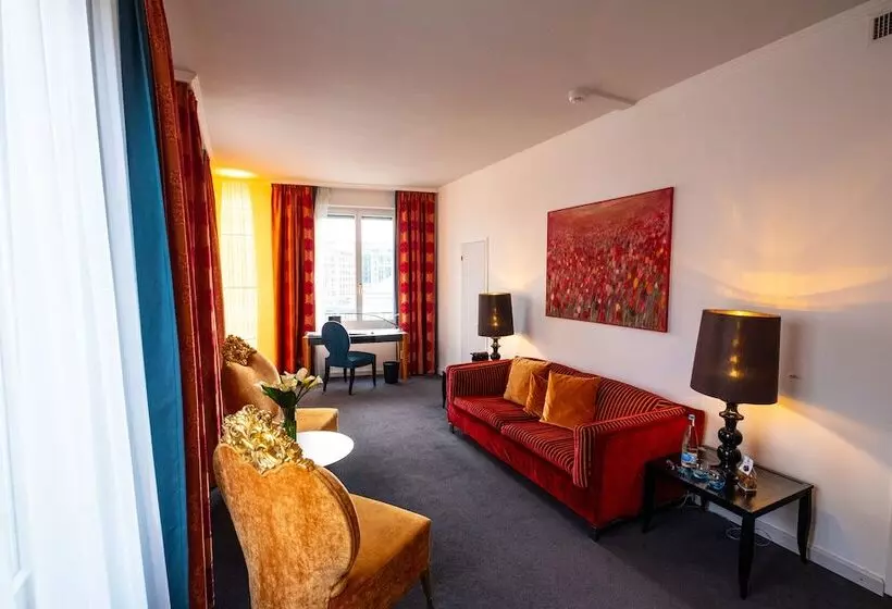 Fotos del hotel The Ambassador:  20