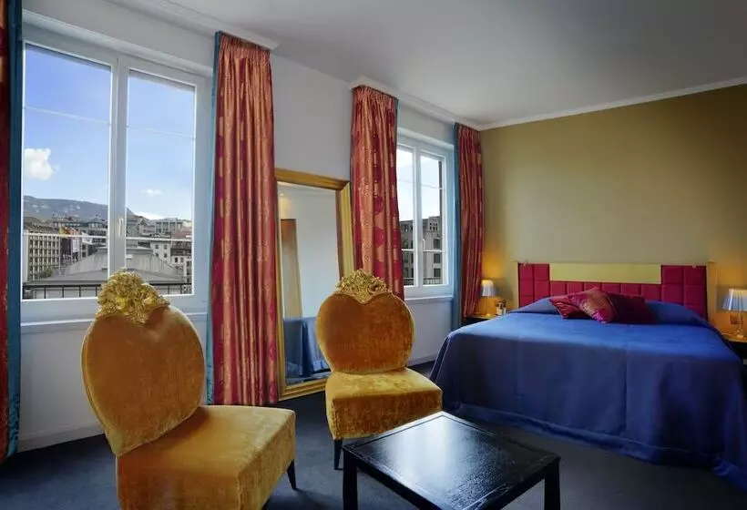 Fotos del hotel The Ambassador:  12