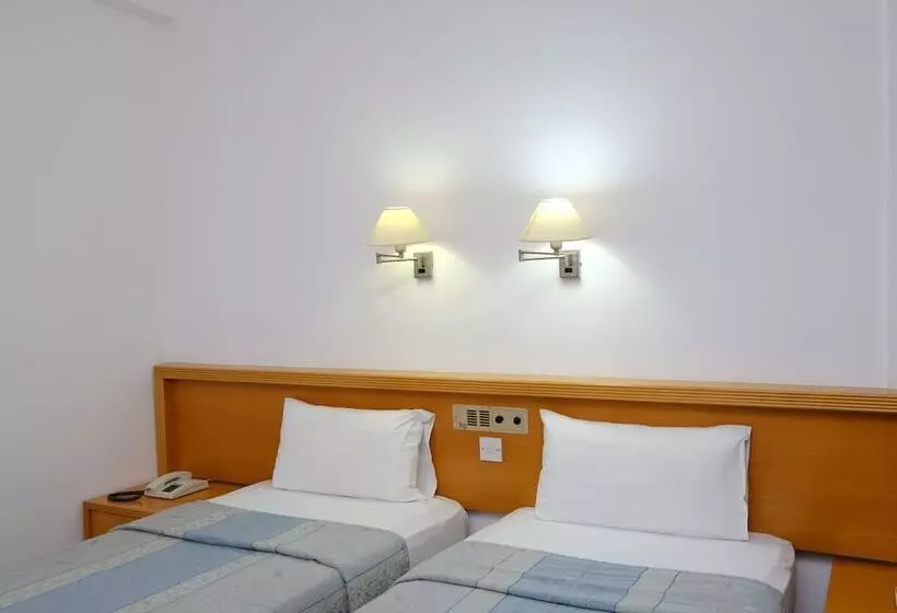 Fotos del hotel Flamingo Beach:  2