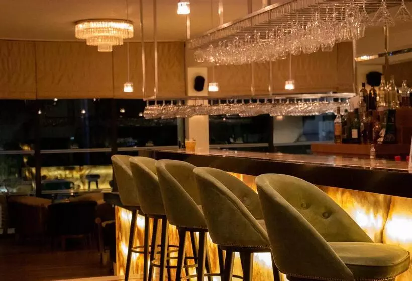 Fotos del hotel Grecian Bay:  18