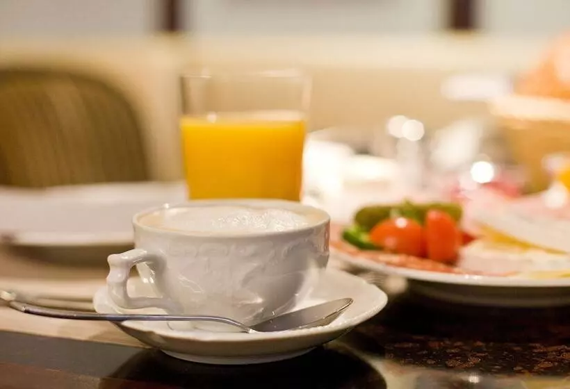 Fotos del hotel Gildors:  9