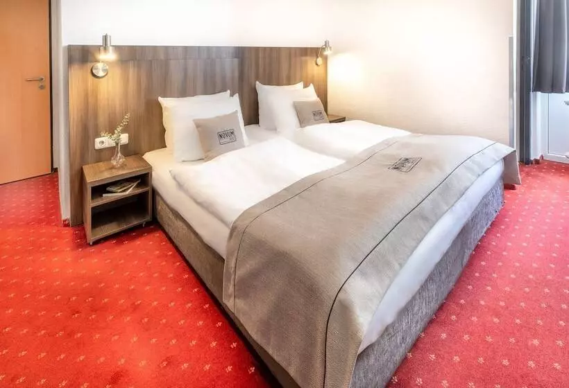 Novum  Leonet Köln Altstadt