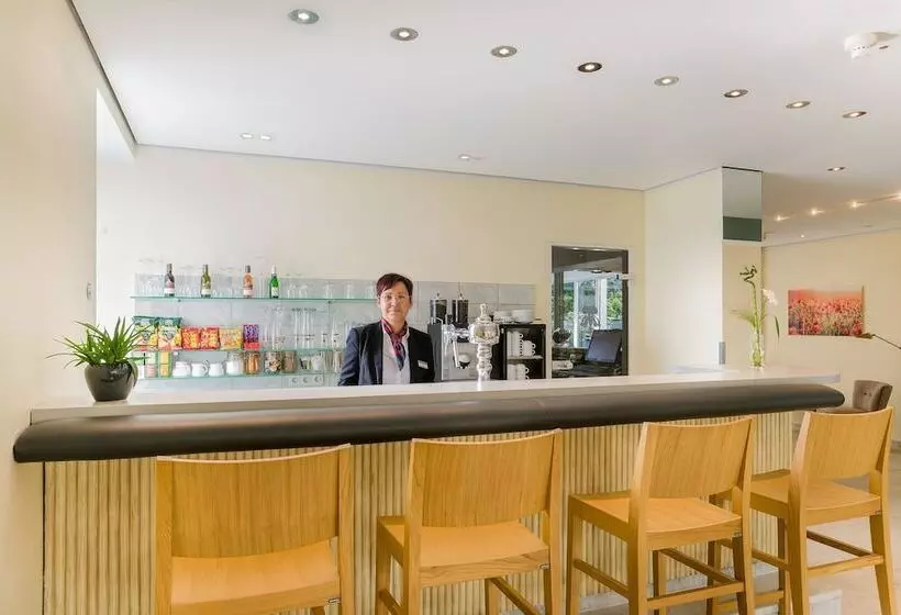 Fotos del hotel Novum Hotel Silence Garden Köln Brück:  12