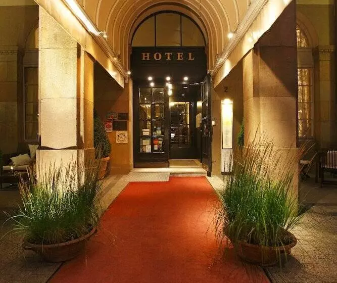 Fotos del hotel Schlosshotel Karlsruhe:  9