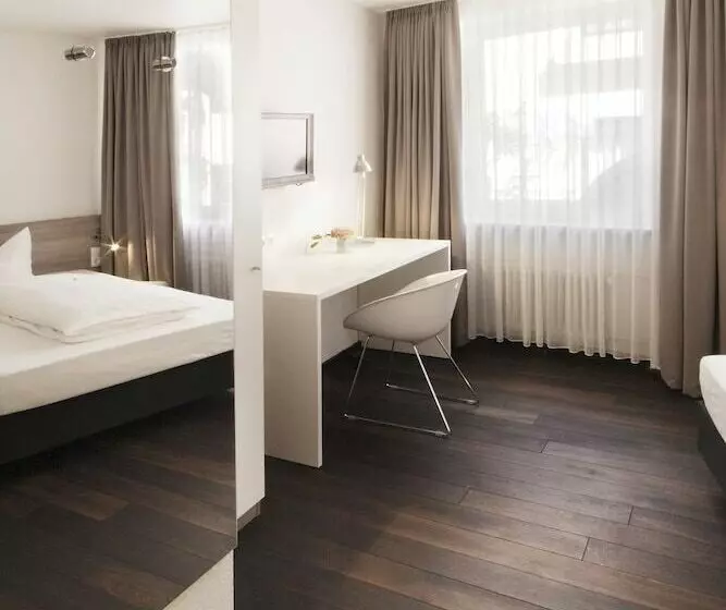 Fotos del hotel Schwarzwälder Hof:  24