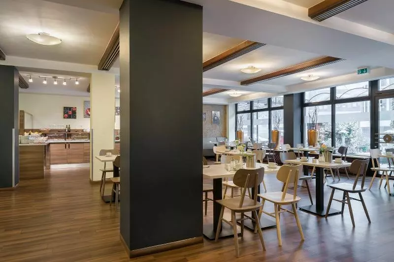 Fotos del hotel Novum Hotel Imperial Frankfurt Messe:  5