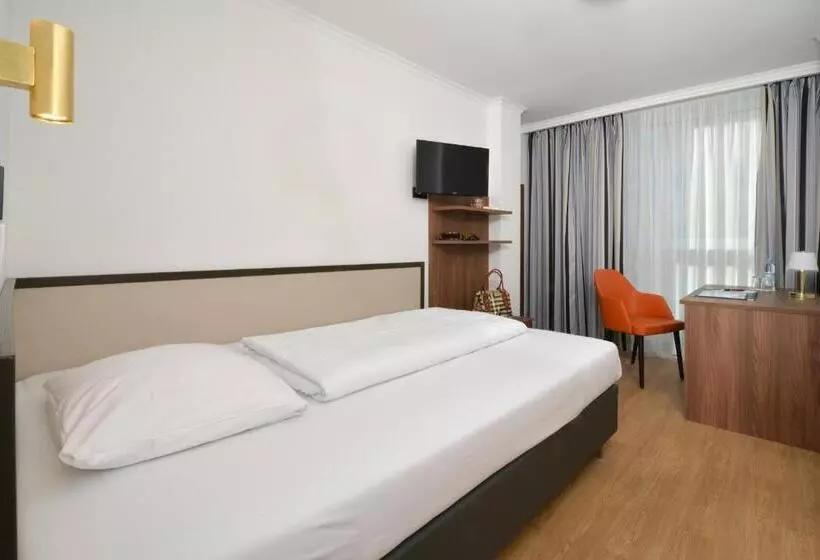 Fotos del hotel Aurbacher Hof Gmbh:  8