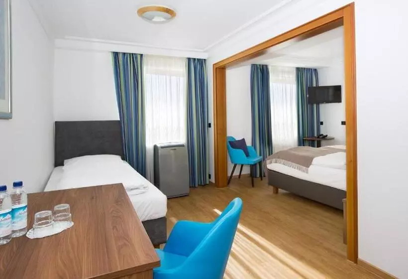 Fotos del hotel Aurbacher Hof Gmbh:  16