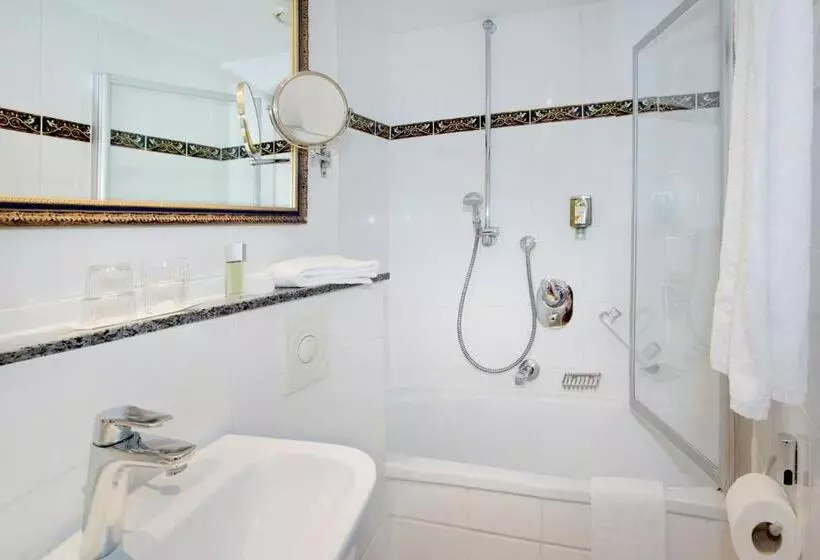 Fotos del hotel Aurbacher Hof Gmbh:  11