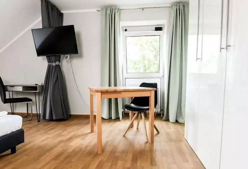 Fotos del hotel Blutenburg:  9