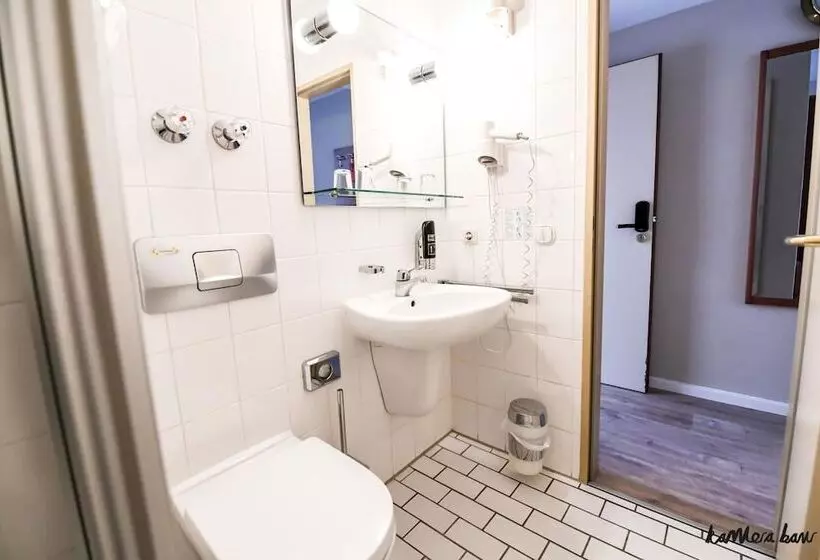 Fotos del hotel Blutenburg:  17