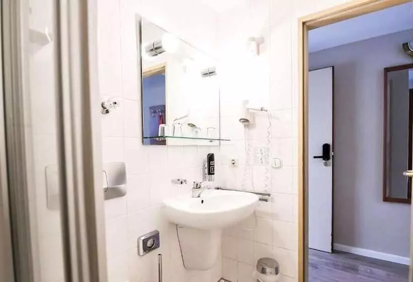 Fotos del hotel Blutenburg:  25