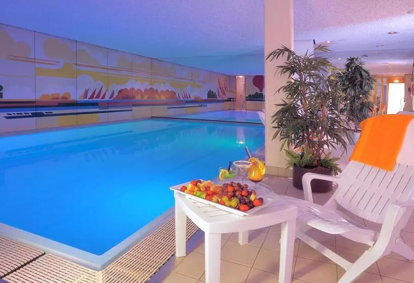 Fotos del hotel Ringhotel Loew's Merkur:  11