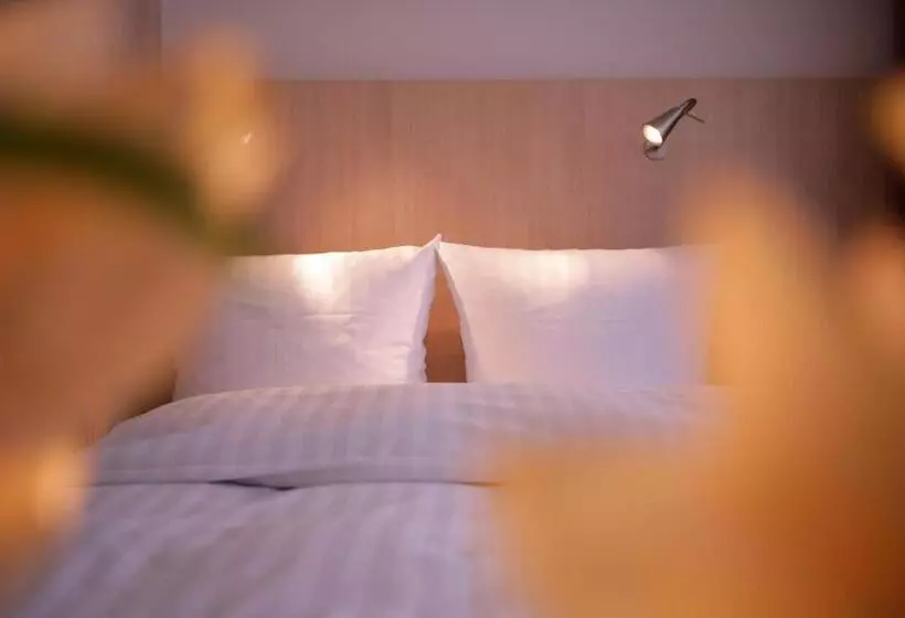 Fotos del hotel Senator München:  15